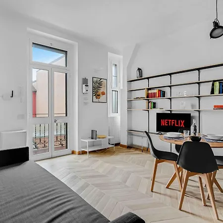 VEN54 -Loreto - Duomo- Modern - Central - Bright-3